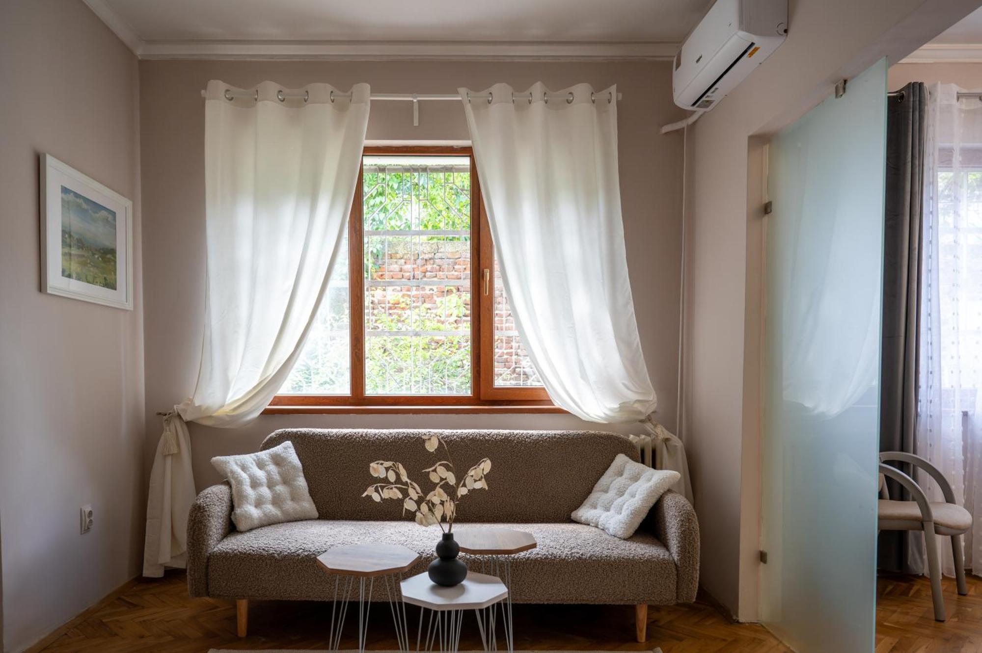 Beautiful Two-Bedroom Apartment In City Center Sofia Luaran gambar