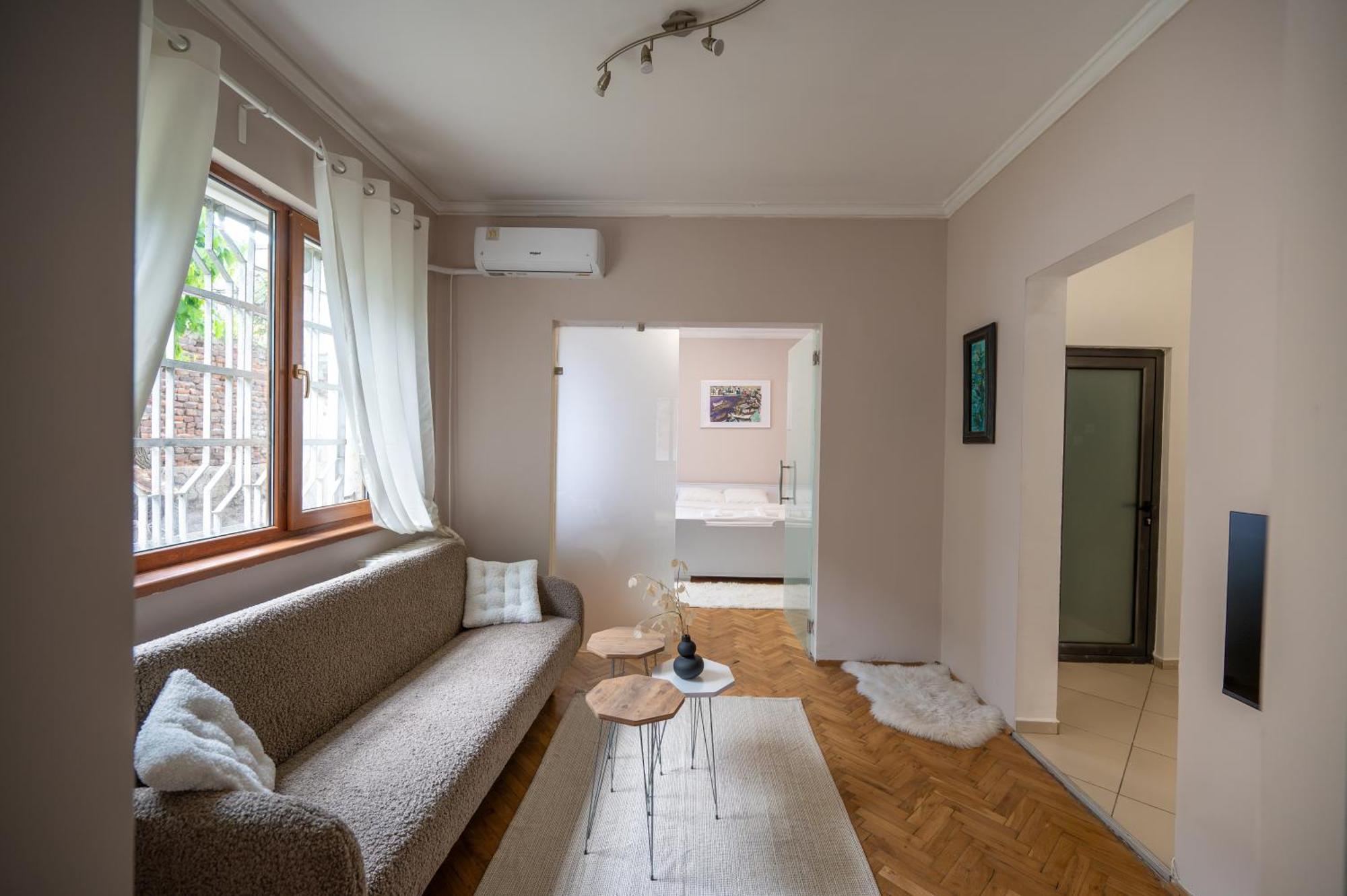 Beautiful Two-Bedroom Apartment In City Center Sofia Luaran gambar
